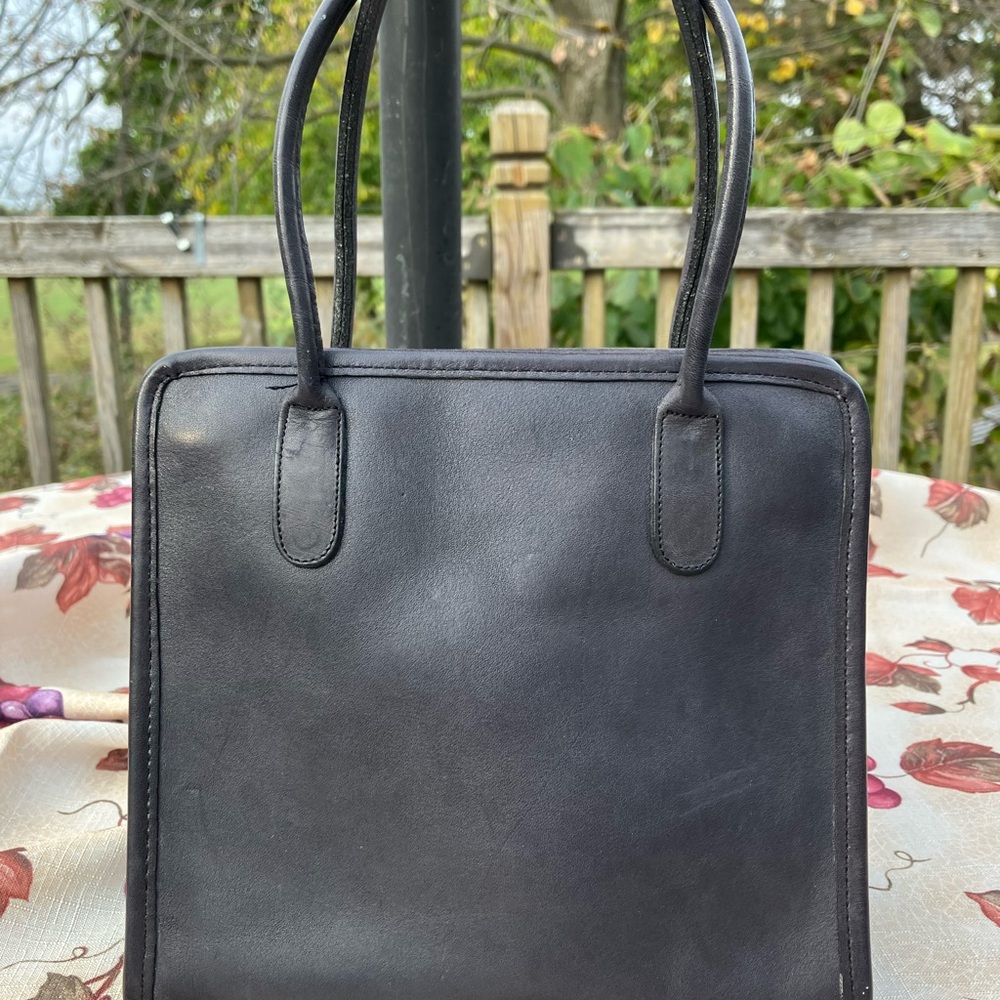 Coach Vintage Small NYC Tote 9685 Navy